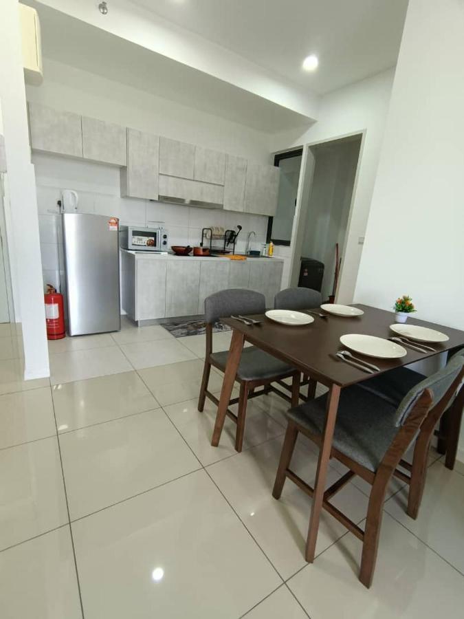 The Clio 2 Residences, Beside Conezion, Beside Ioi City Mall, Opposite Serdang Hospital, Beside Uniteen And Upm, Putrajaya Ngoại thất bức ảnh